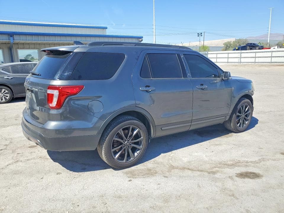 2017 FORD EXPLORER XLT XLT 3