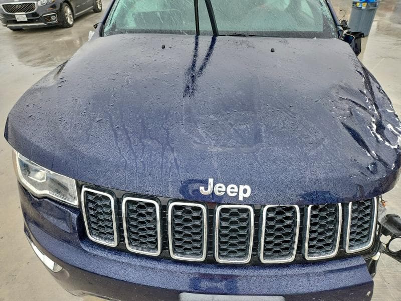 2017 JEEP GRAND CHEROKEE LAREDO 11