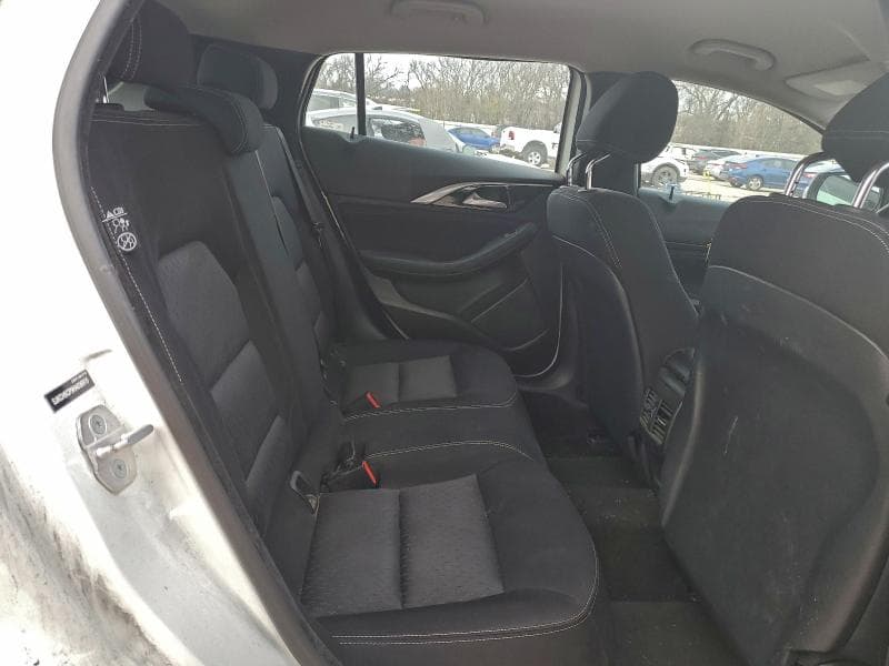 2017 INFINITI QX30 BASE 11