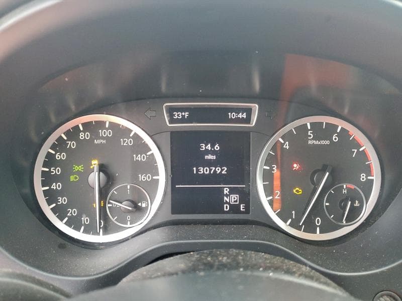 2017 INFINITI QX30 BASE 9