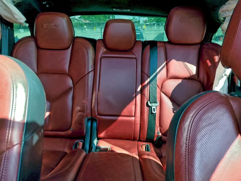 2017 PORSCHE CAYENNE GTS 10