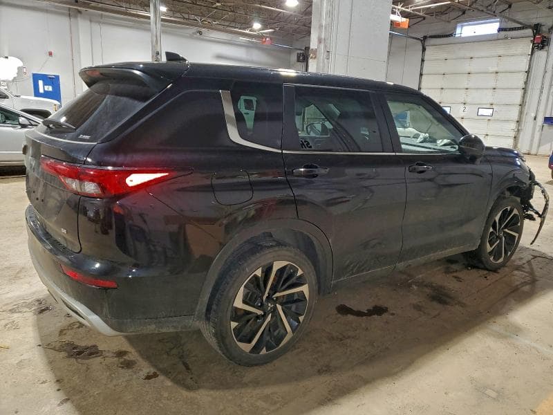 2023 MITSUBISHI OUTLANDER SE SE 3