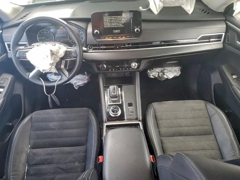 2023 MITSUBISHI OUTLANDER SE SE 8