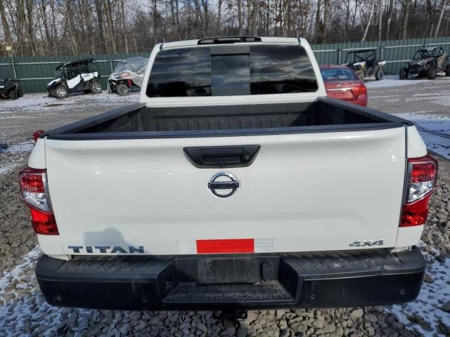 2022 NISSAN TITAN S S 12