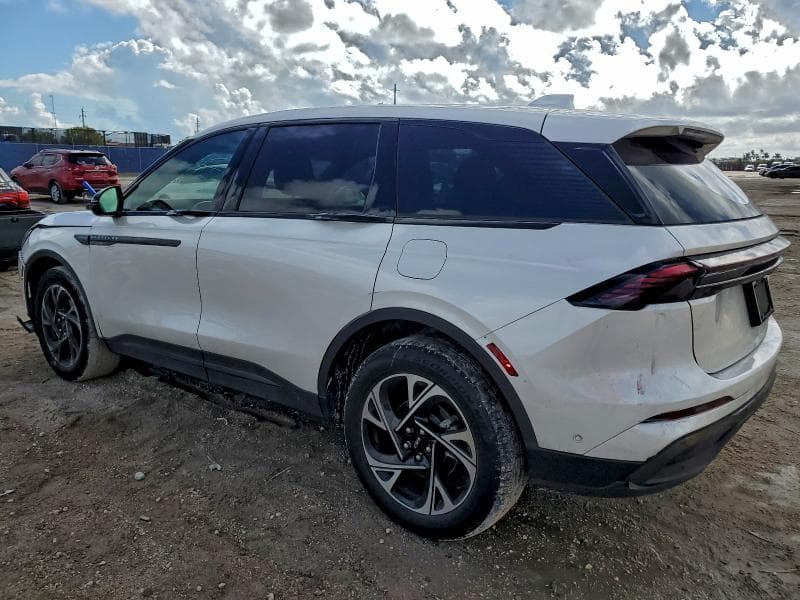 2024 LINCOLN NAUTILUS PREMIERE 2