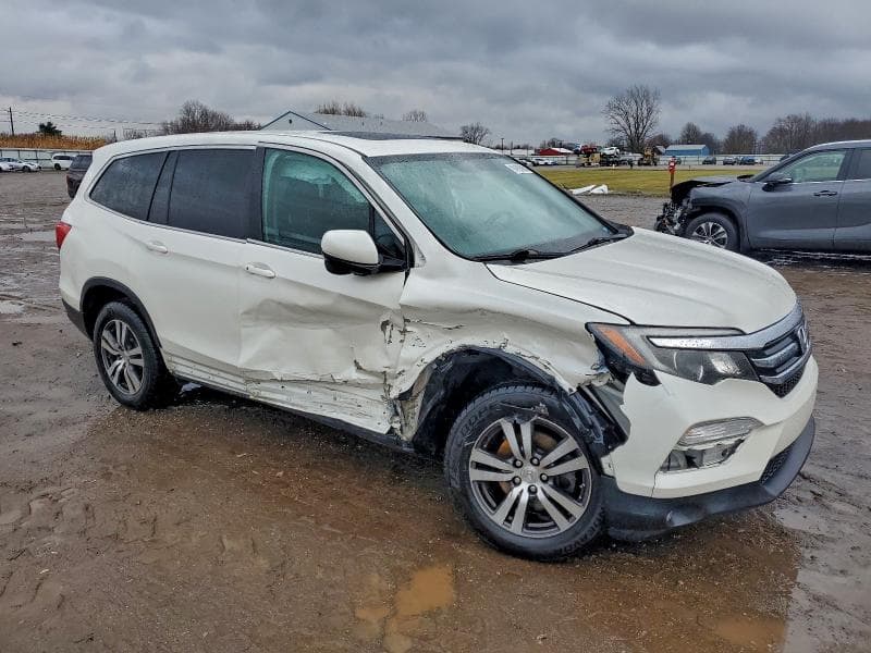 2017 HONDA PILOT EXL 4
