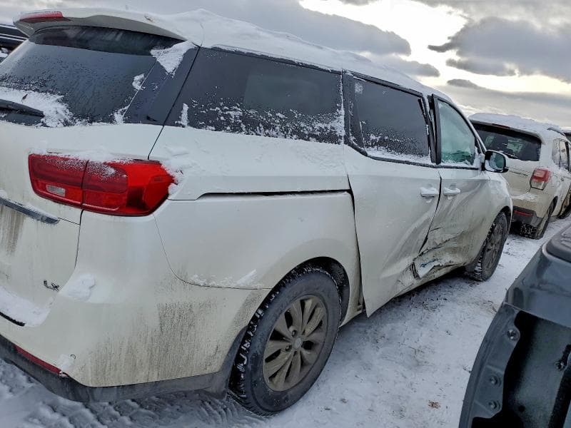 2019 KIA SEDONA LX 3