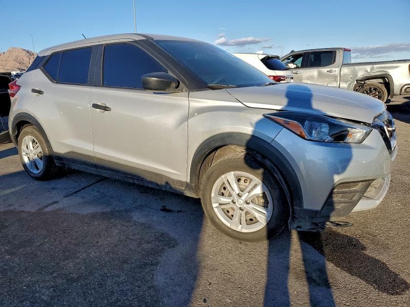 2020 NISSAN KICKS S S 4
