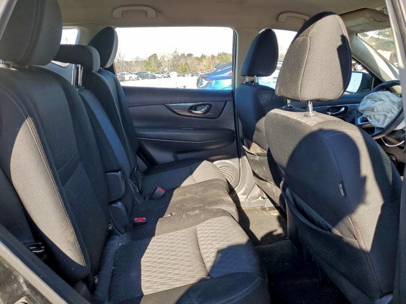 2017 NISSAN ROGUE S S 11