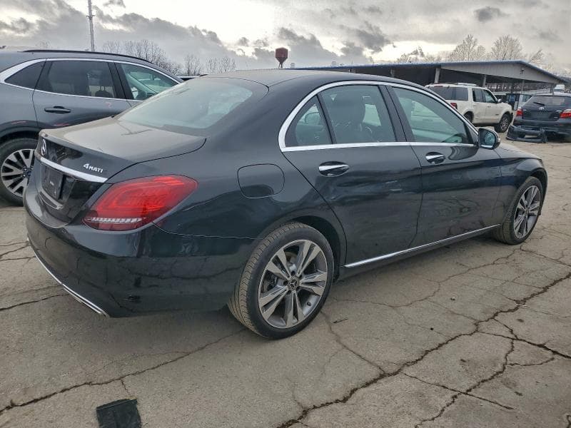 2019 MERCEDES-BENZ C 300 4MATIC 3