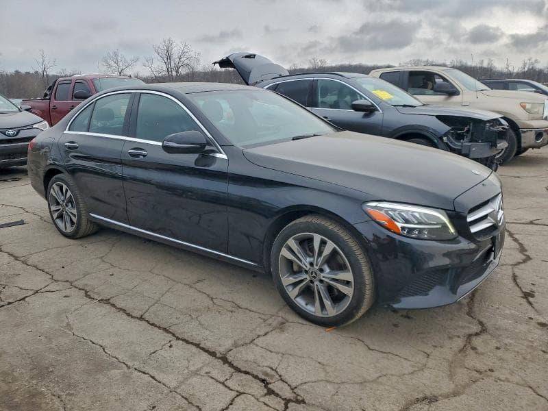 2019 MERCEDES-BENZ C 300 4MATIC 4