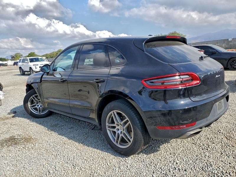 2018 PORSCHE MACAN 3