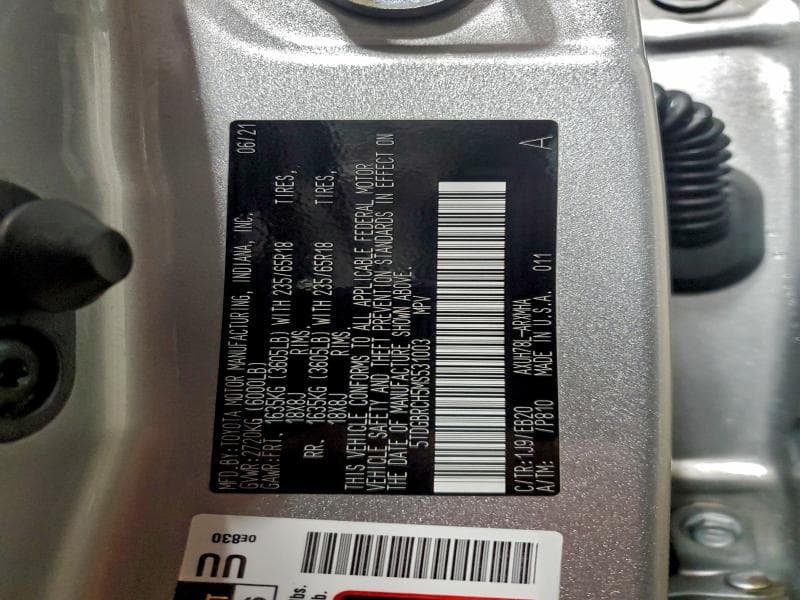 2021 TOYOTA HIGHLANDER HYBRID XLE 13