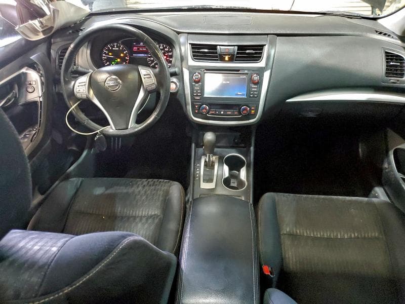 2017 NISSAN ALTIMA 2.5 SV 8