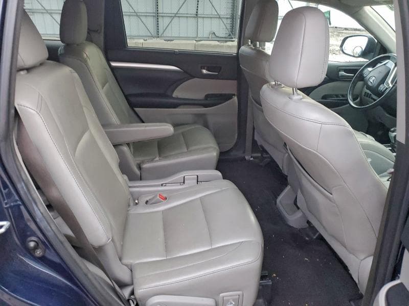 2016 TOYOTA HIGHLANDER XLE XLE 11
