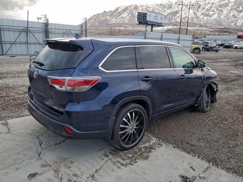 2016 TOYOTA HIGHLANDER XLE XLE 3