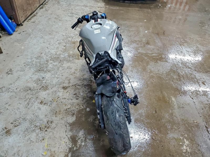 2026 HONDA CBR600 RR 4