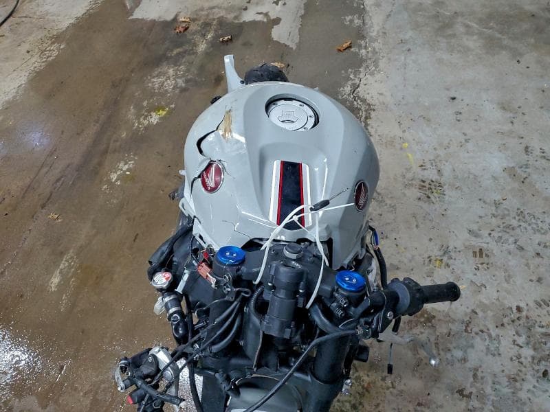 2026 HONDA CBR600 RR 5
