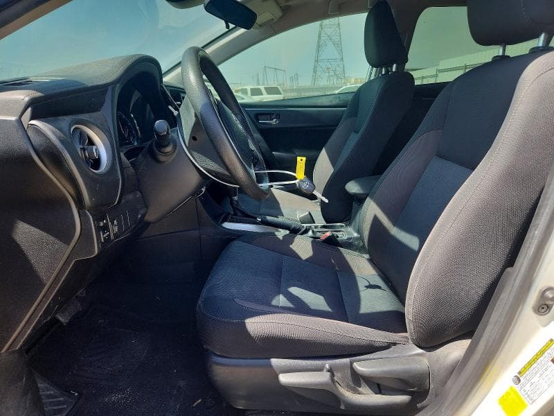 2019 TOYOTA COROLLA LE 7