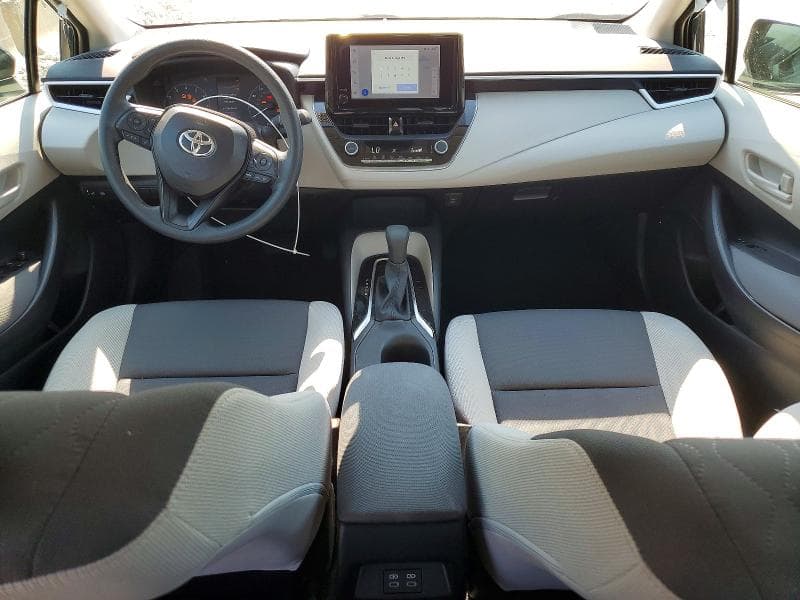 2025 TOYOTA COROLLA LE LE 8