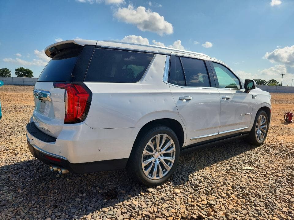 2023 GMC YUKON DENALI 3
