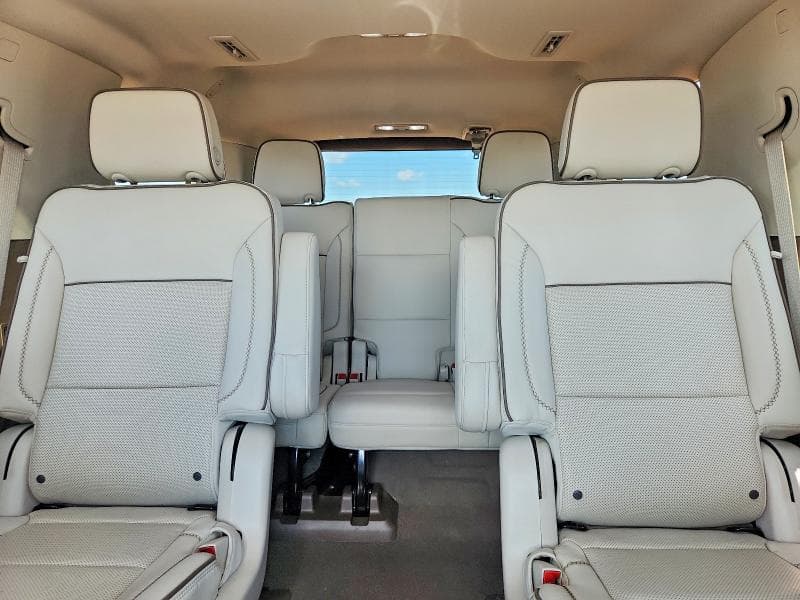 2023 GMC YUKON DENALI 10