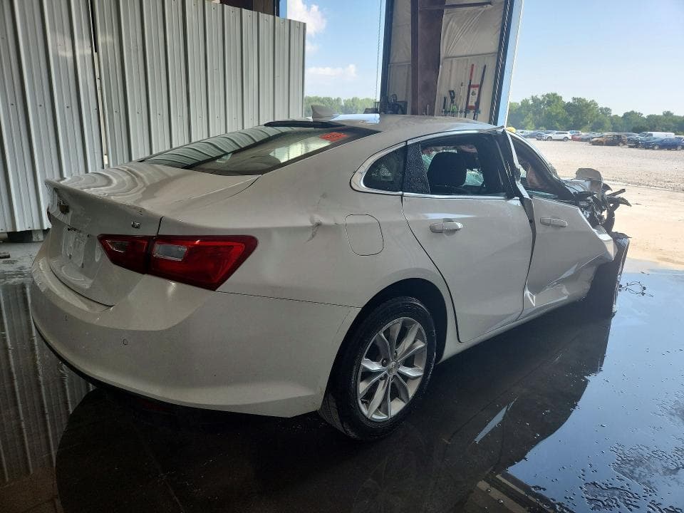 2024 CHEVROLET MALIBU LT 3