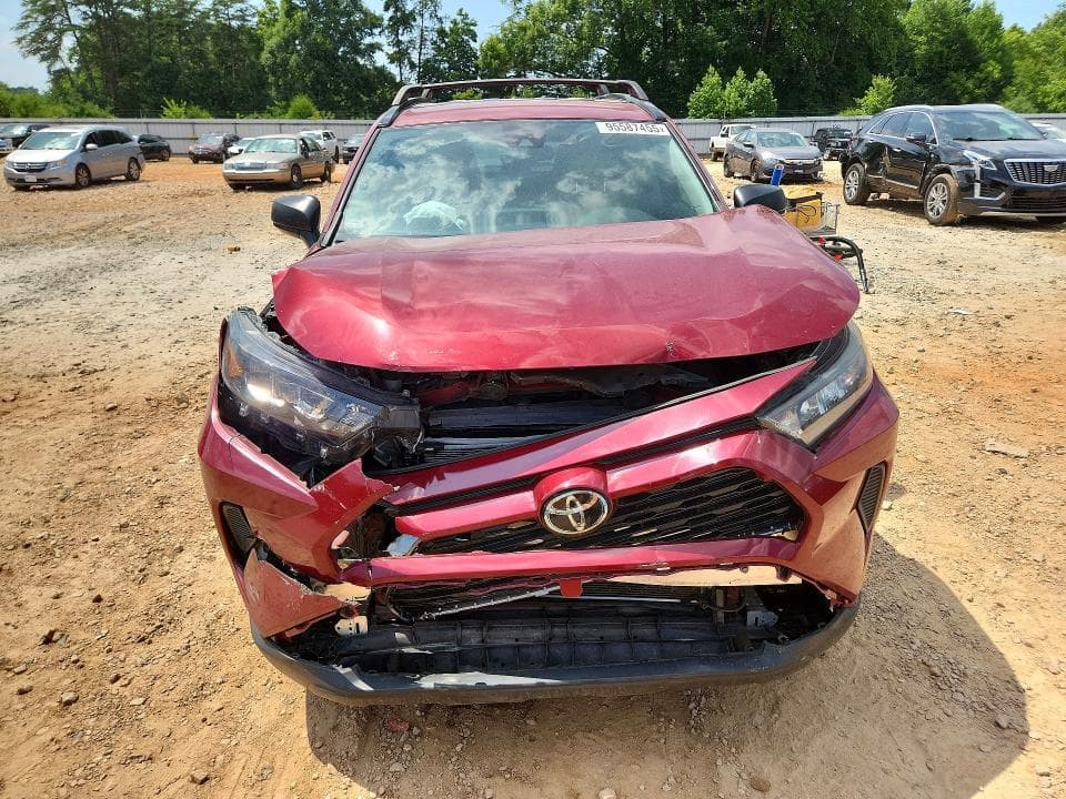 2019 TOYOTA RAV4 LE 5