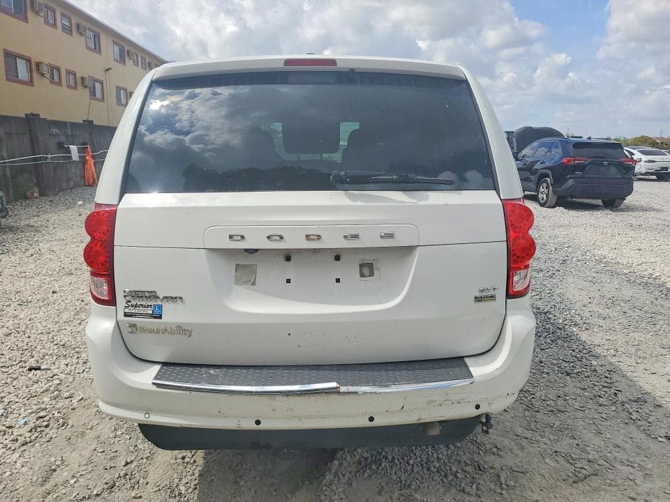 2017 DODGE GRAND CARAVAN SXT 12