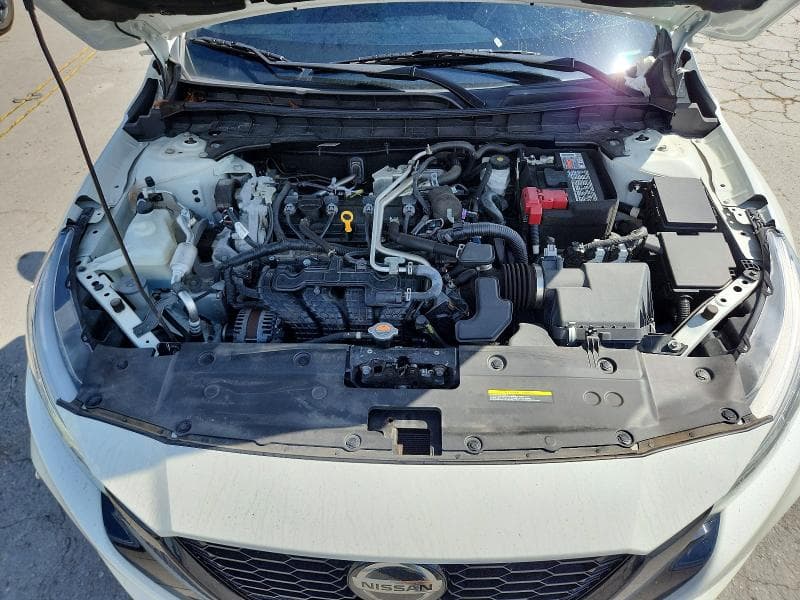 2022 NISSAN ALTIMA SR 11