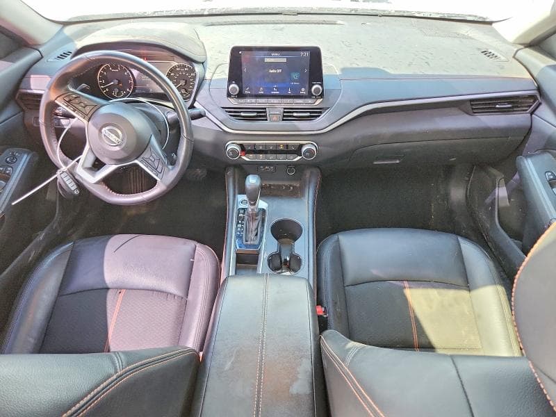 2022 NISSAN ALTIMA SR 8