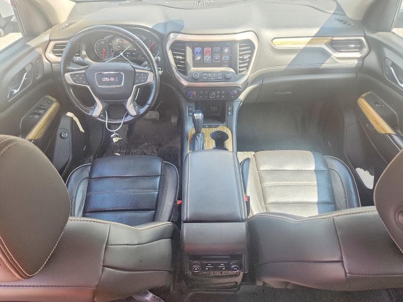 2017 GMC ACADIA DENALI 8