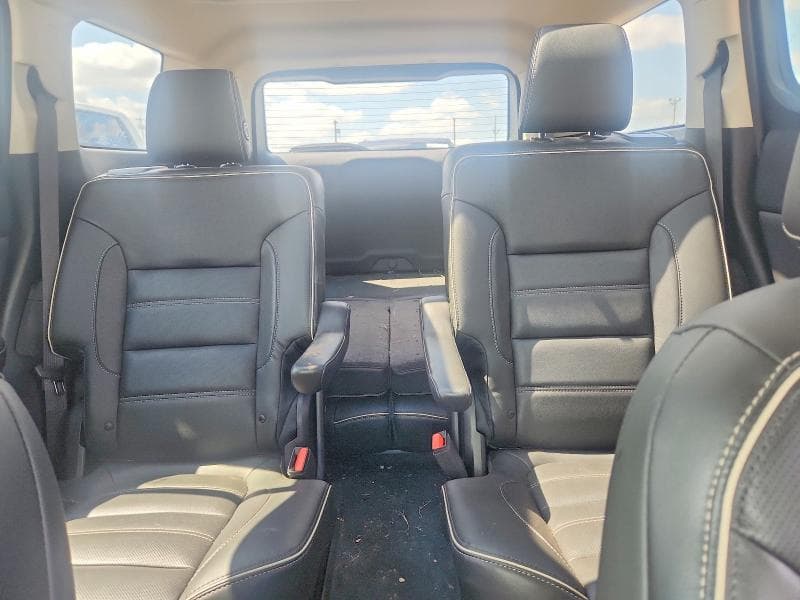 2017 GMC ACADIA DENALI 10
