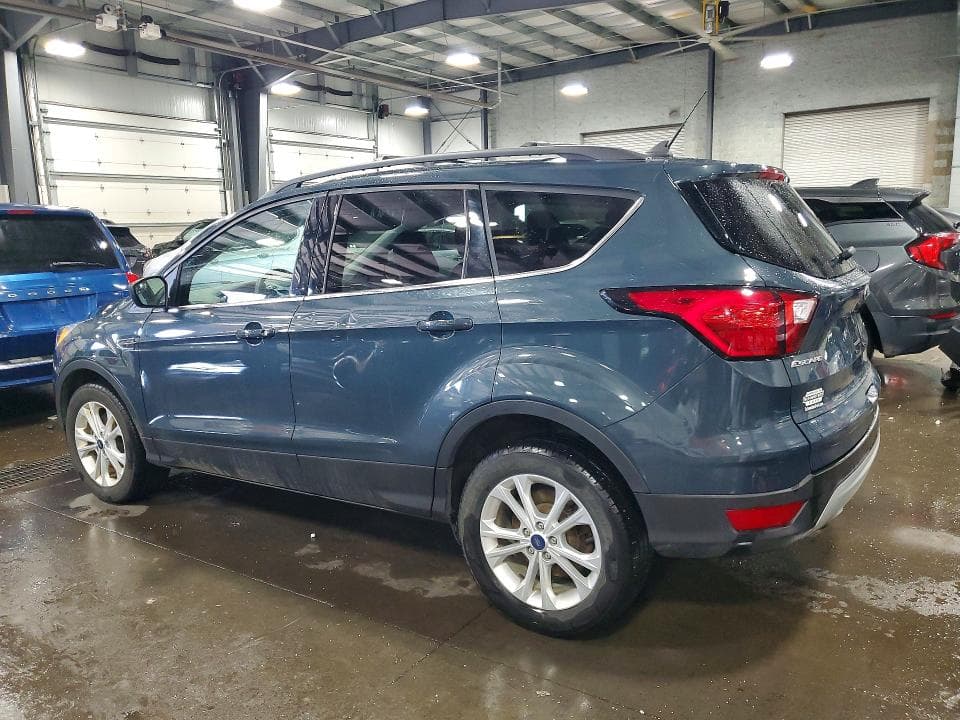 2019 FORD ESCAPE SE SE 2