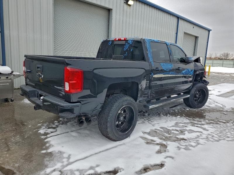 2017 CHEVROLET SILVERADO K1500 LTZ 3