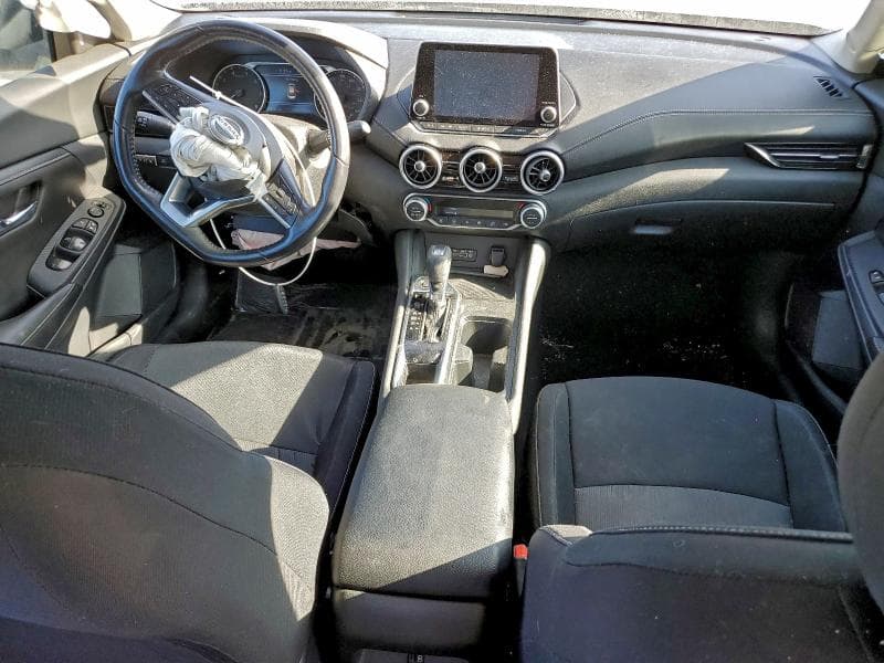 2020 NISSAN SENTRA SV SV 8
