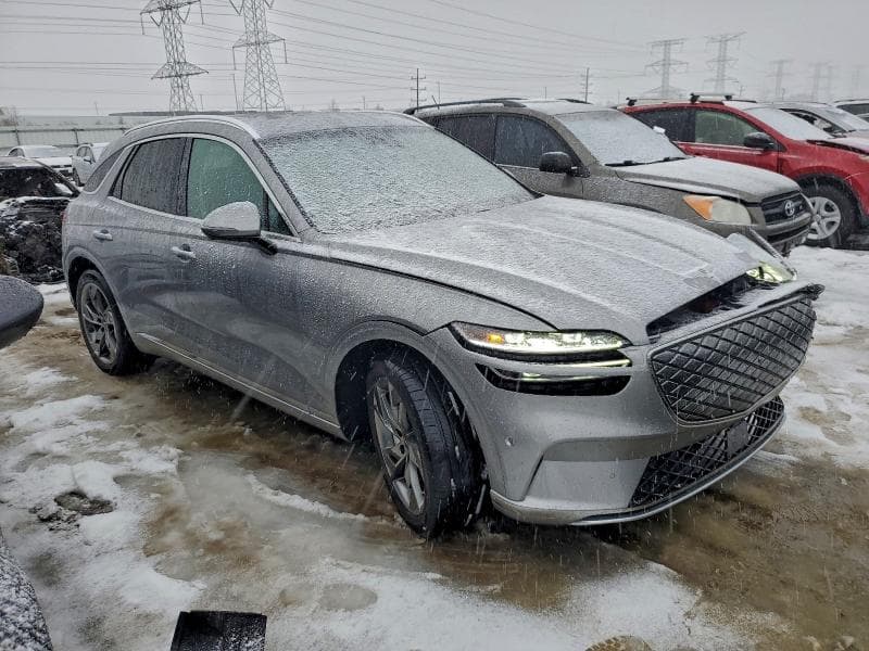 2023 GENESIS GV70 4
