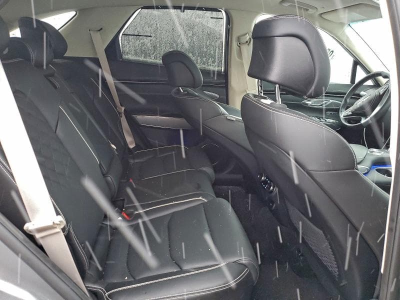 2023 GENESIS GV70 10