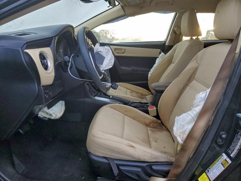 2018 TOYOTA COROLLA L L 7