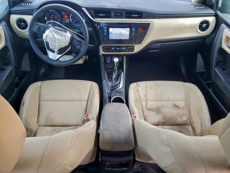 2018 TOYOTA COROLLA L L 8