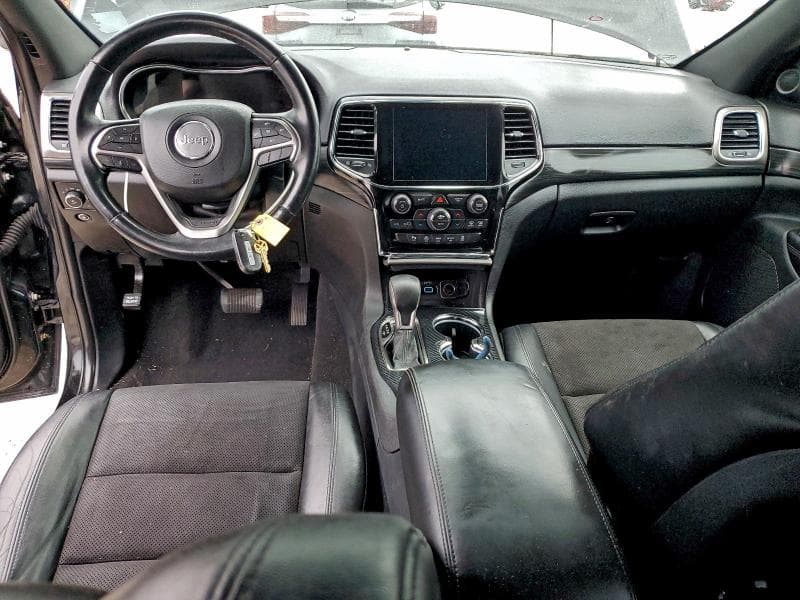 2020 JEEP GRAND CHEROKEE LAREDO LAREDO 8
