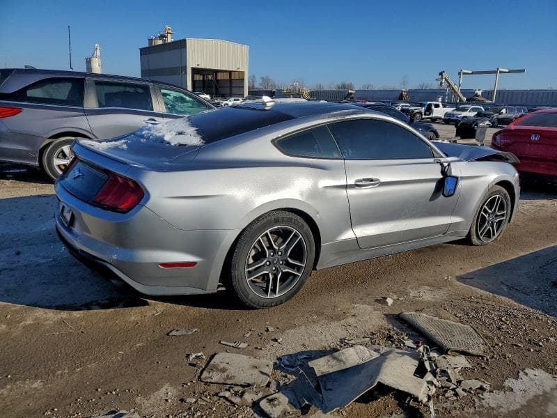 2020 FORD MUSTANG 3