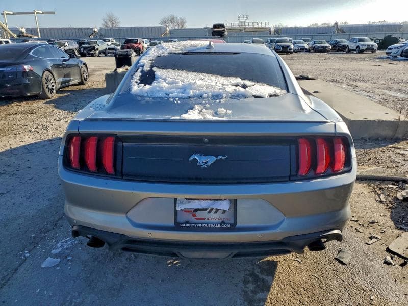 2020 FORD MUSTANG 6