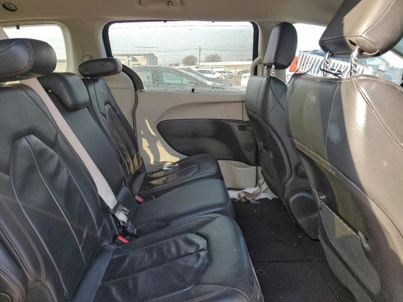 2019 CHRYSLER PACIFICA TOURING L TOURING L 11