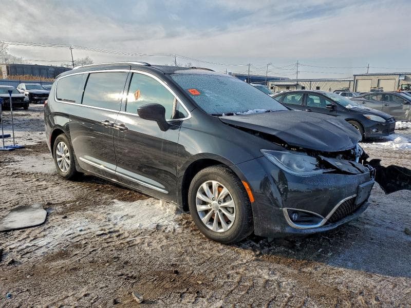 2019 CHRYSLER PACIFICA TOURING L TOURING L 4