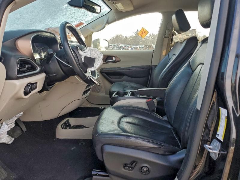 2019 CHRYSLER PACIFICA TOURING L TOURING L 7