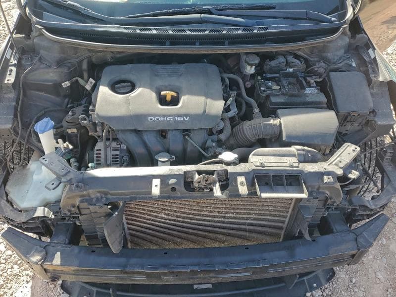 2017 KIA FORTE LX 11
