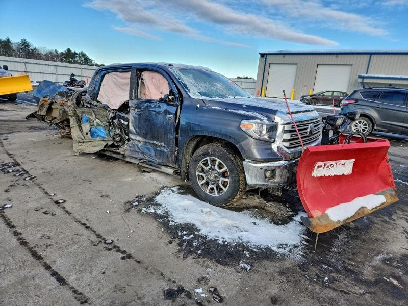 2019 TOYOTA TUNDRA CREWMAX LIMITED CREWMAX LIMITED 4