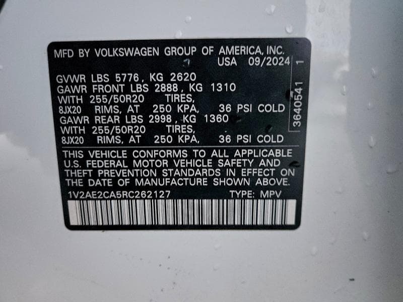 2024 VOLKSWAGEN ATLAS CROSS SPORT SEL R-LINE SEL R-LINE 14
