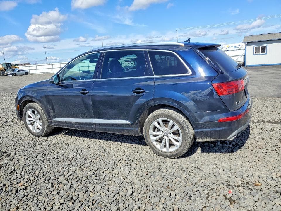2017 AUDI Q7 PREMIUM 2